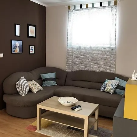 Apartment Dante